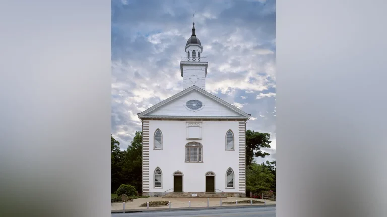 04 Kirtland Temple Val Brinkerhoff.jpg